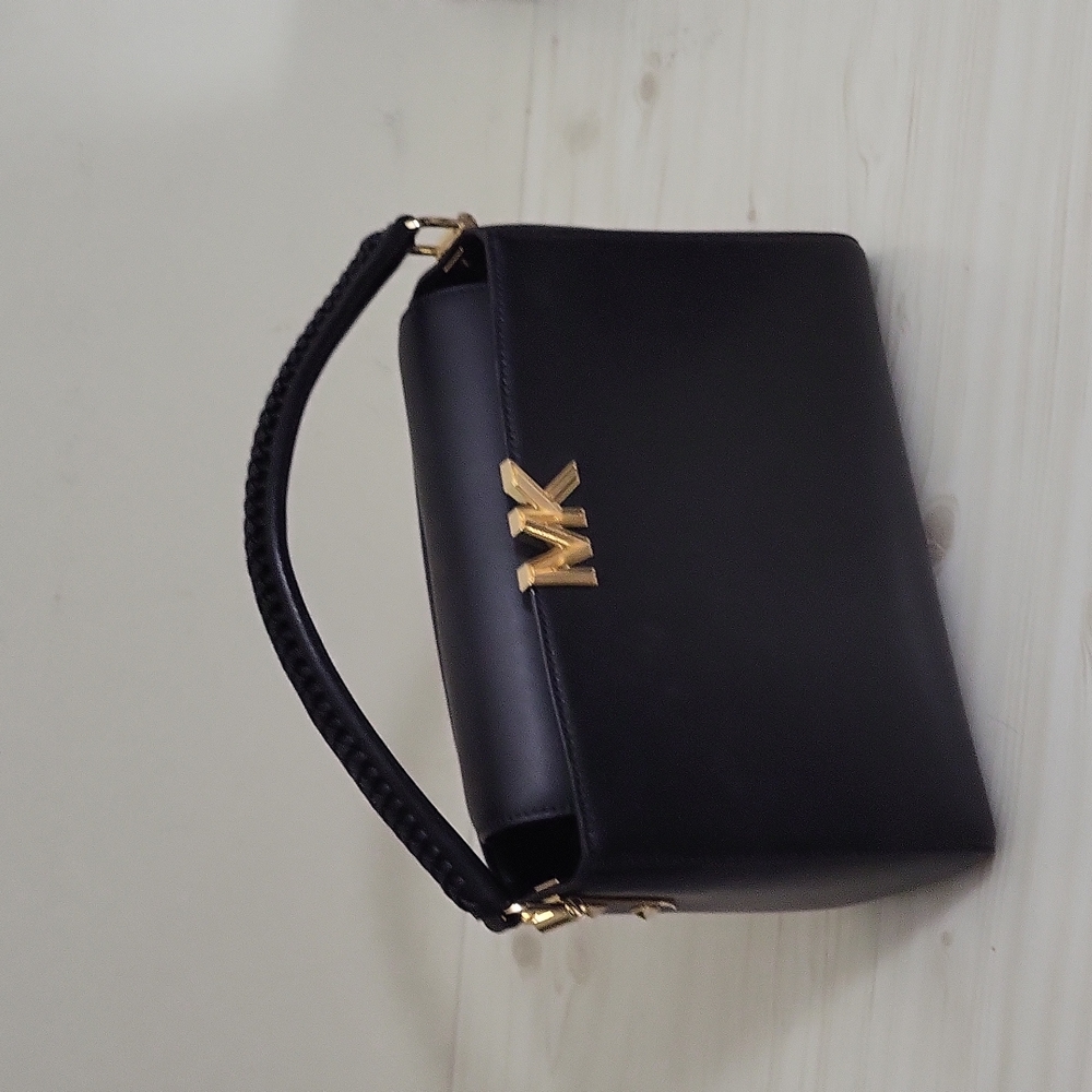 Used Michael kors MICHAEL MICHAEL KORSKarlie Medium Leather Satche
